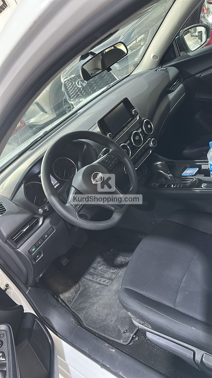 Nissan Sentra 2024