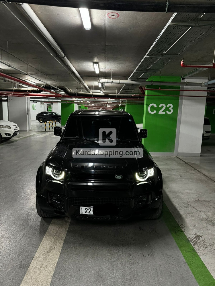 Land Rover Defender 2023