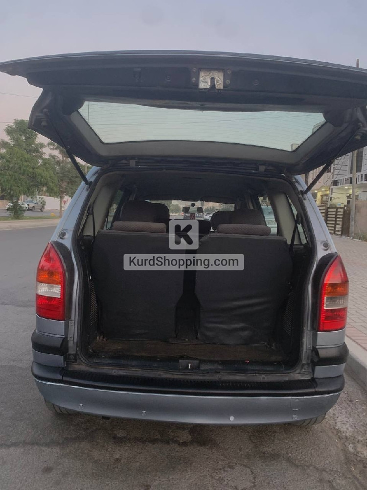 Opel Zafira 2005