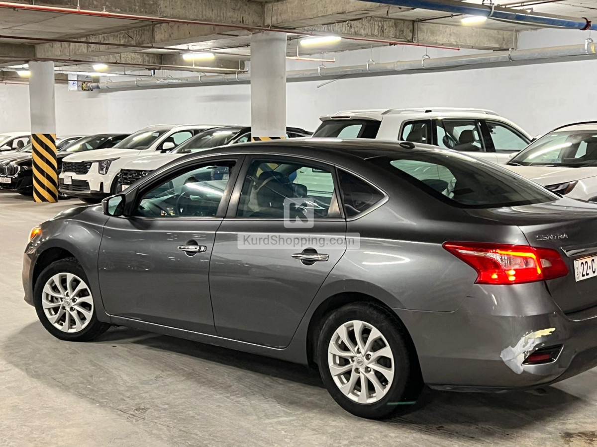 Nissan Sentra 2018