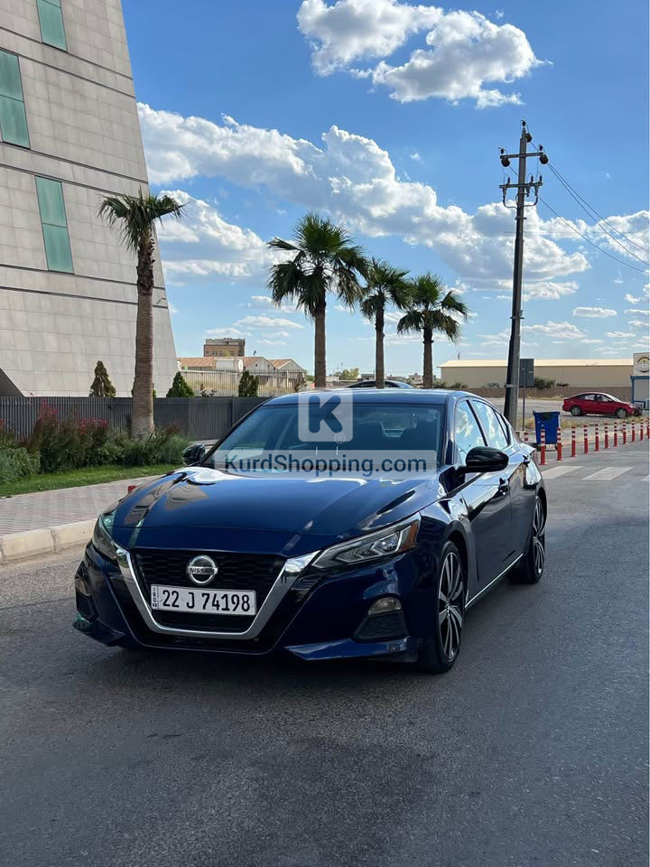 Nissan Altima 2020