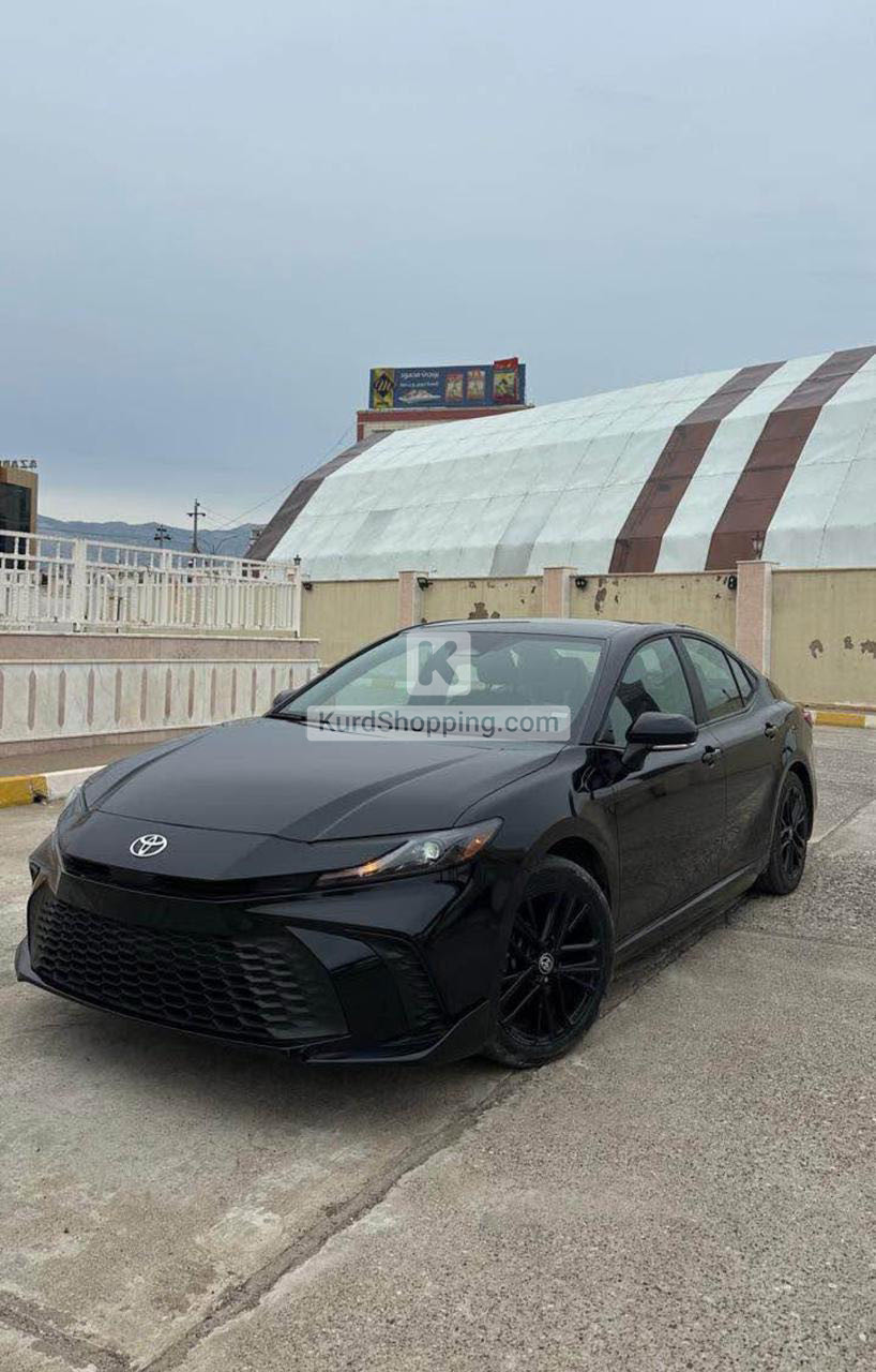 Toyota Camry 2025