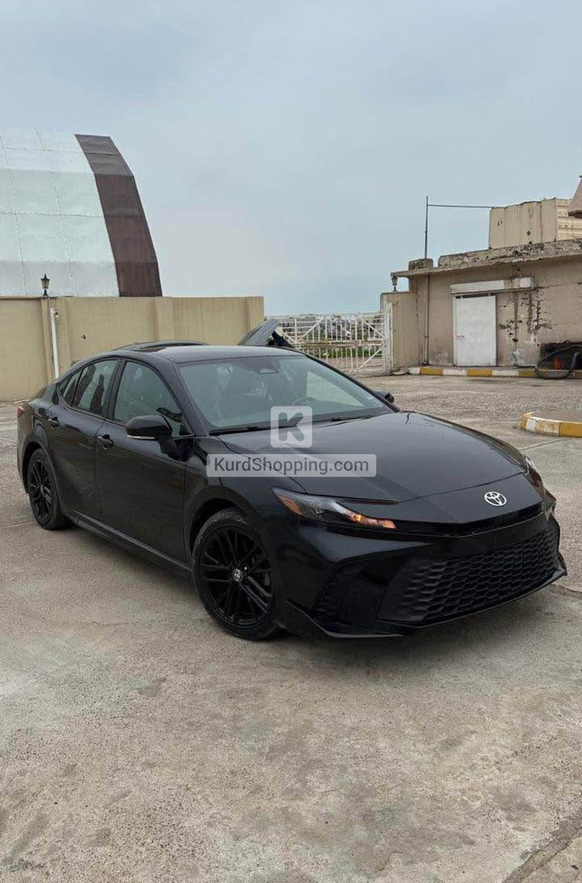 Toyota Camry 2025