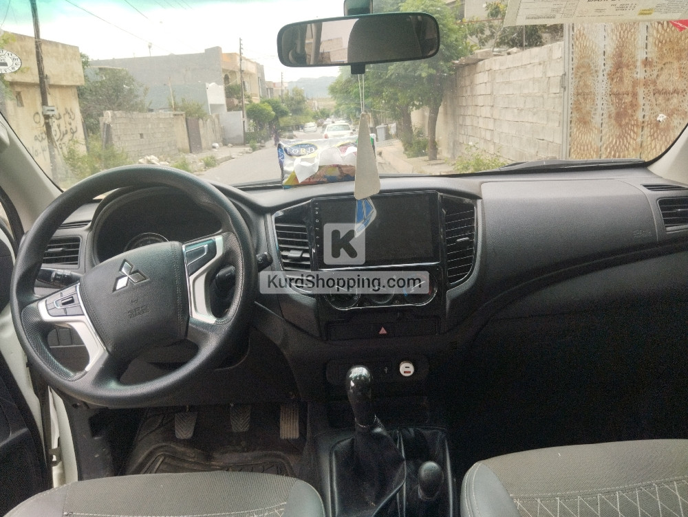Mitsubishi L200 2021