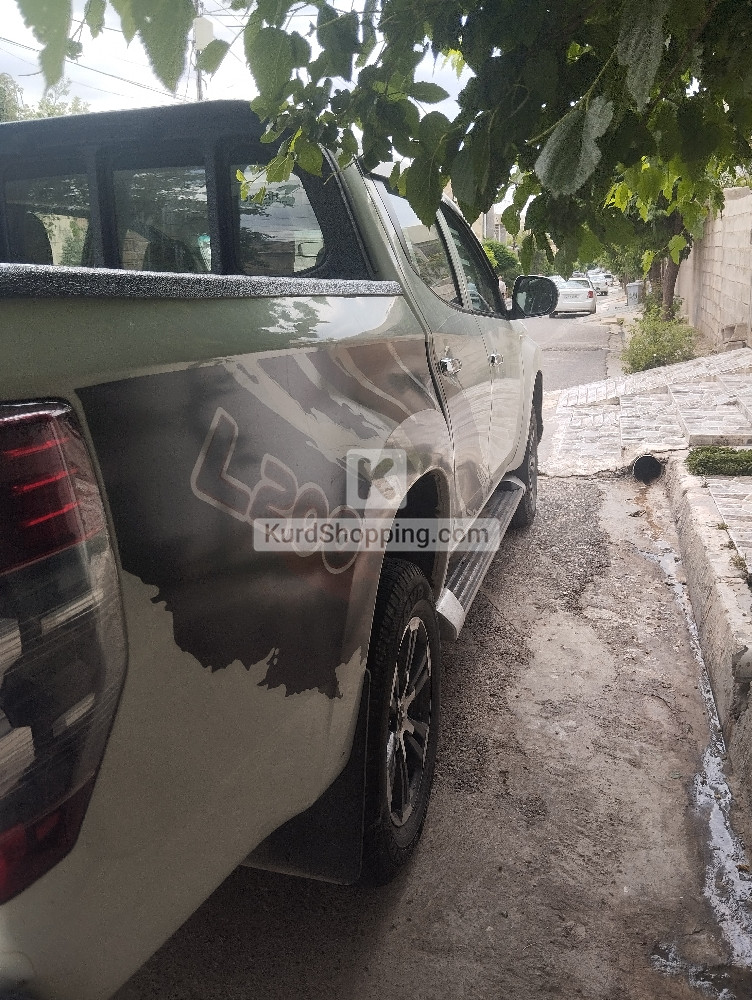 Mitsubishi L200 2021