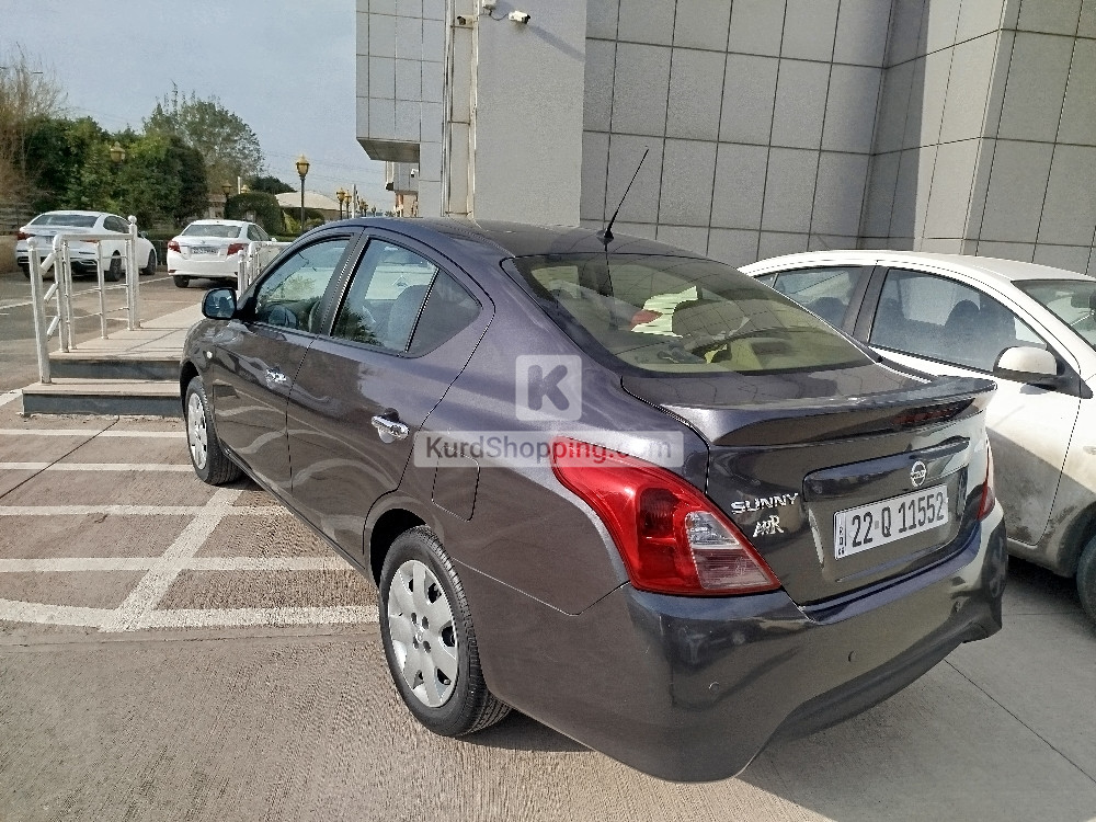 Nissan Sunny 2023