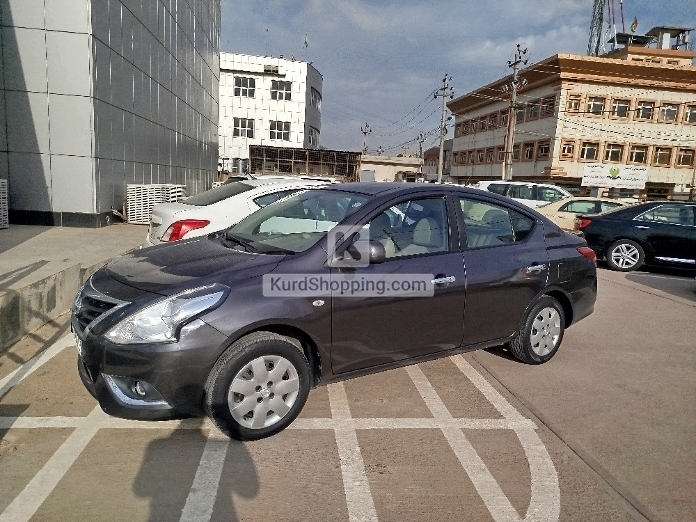 Nissan Sunny 2023