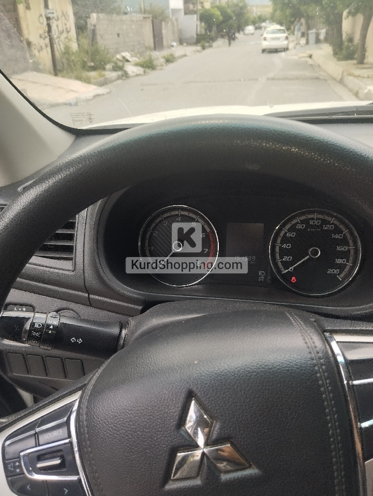 Mitsubishi L200 2021