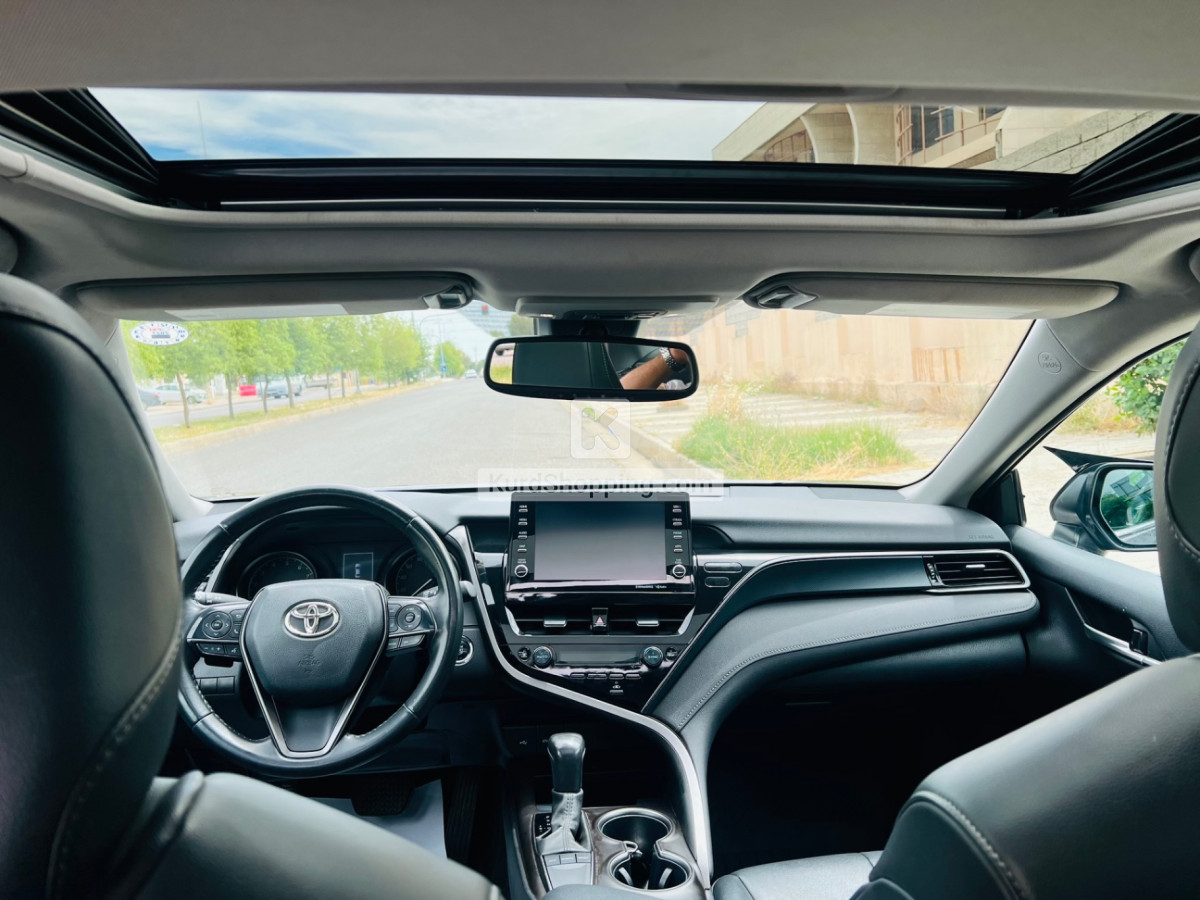 Toyota Camry 2024