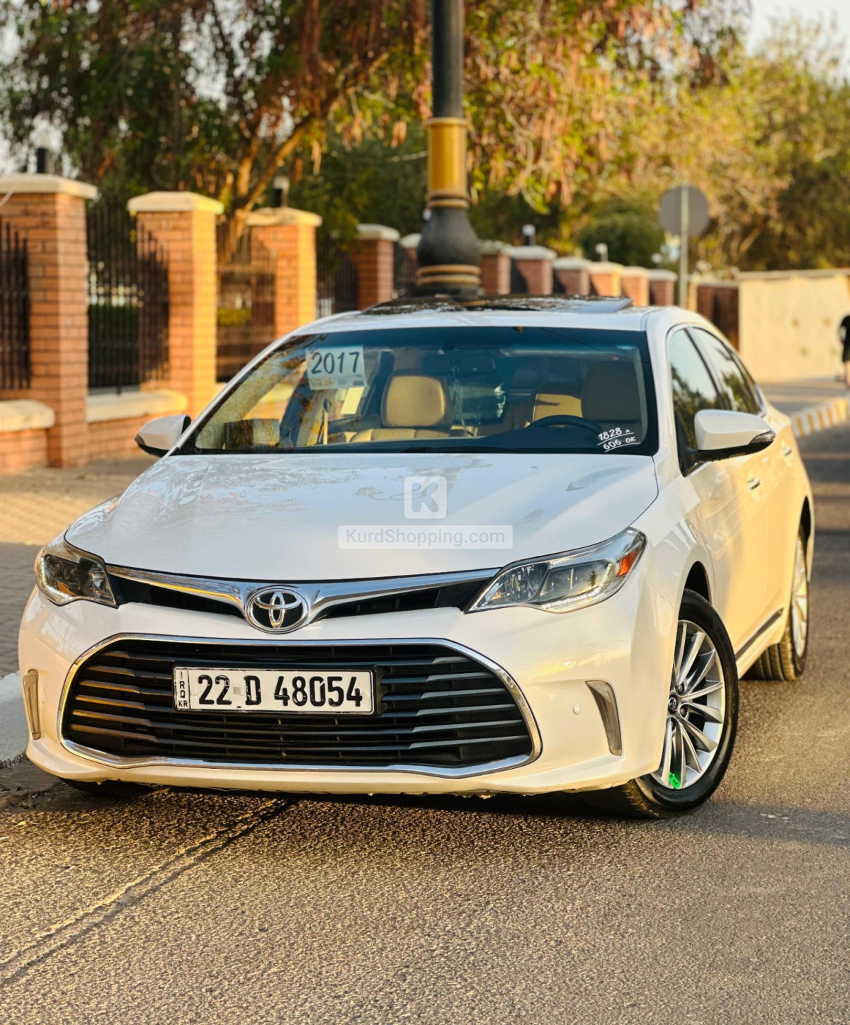 Toyota Avalon 2017