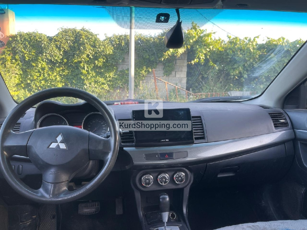 Mitsubishi Lancer 2011