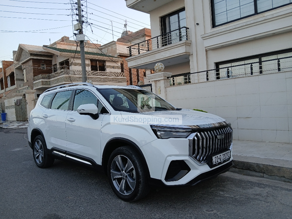 Geely Okavango 2025