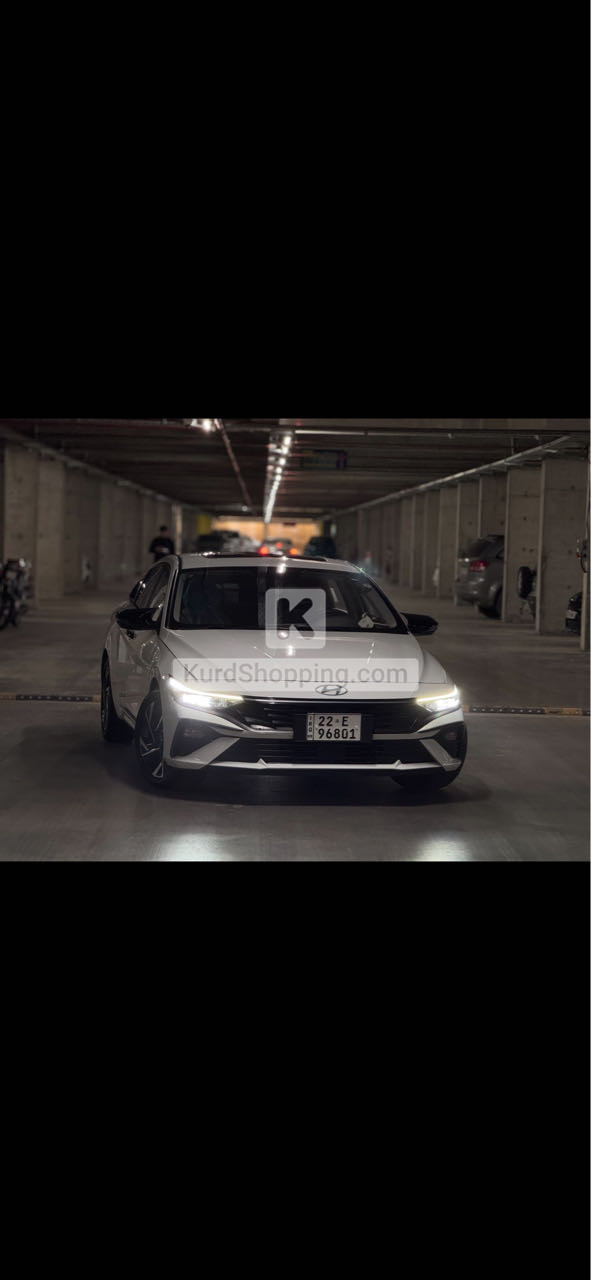 Hyundai Elantra 2024