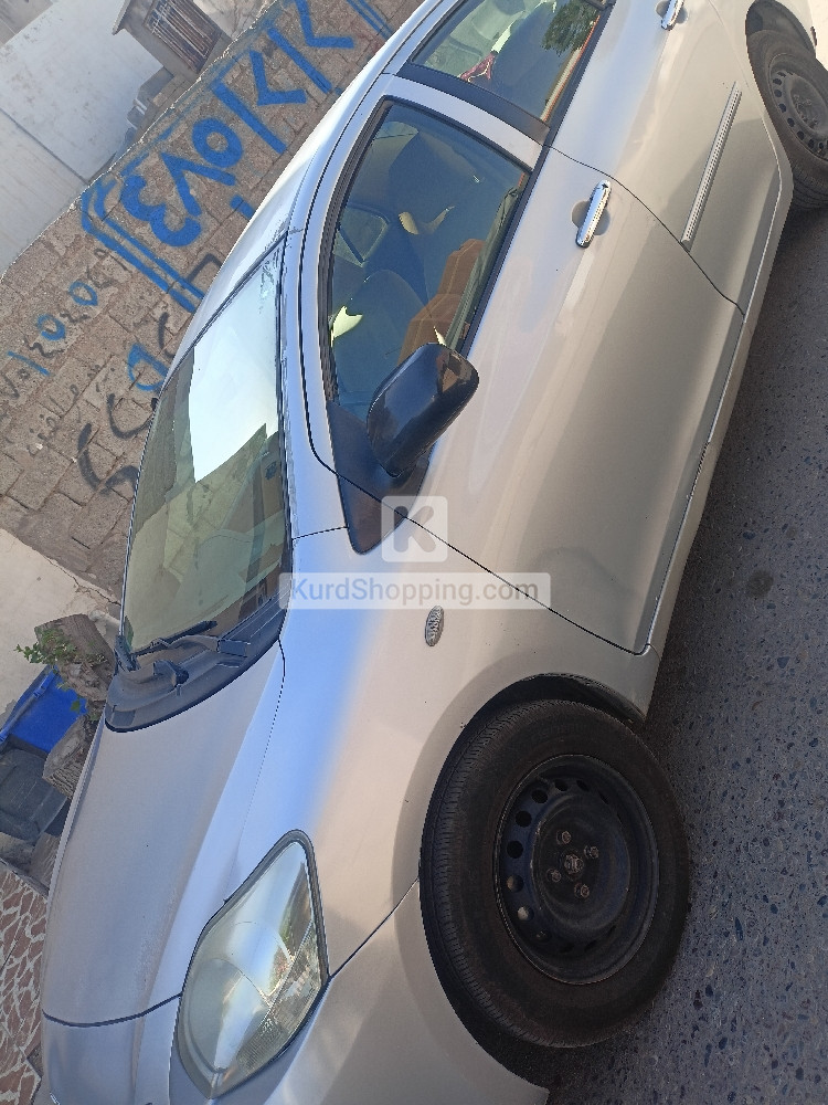Toyota Yaris 2009