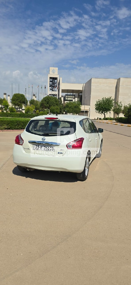 Nissan Tiida 2014