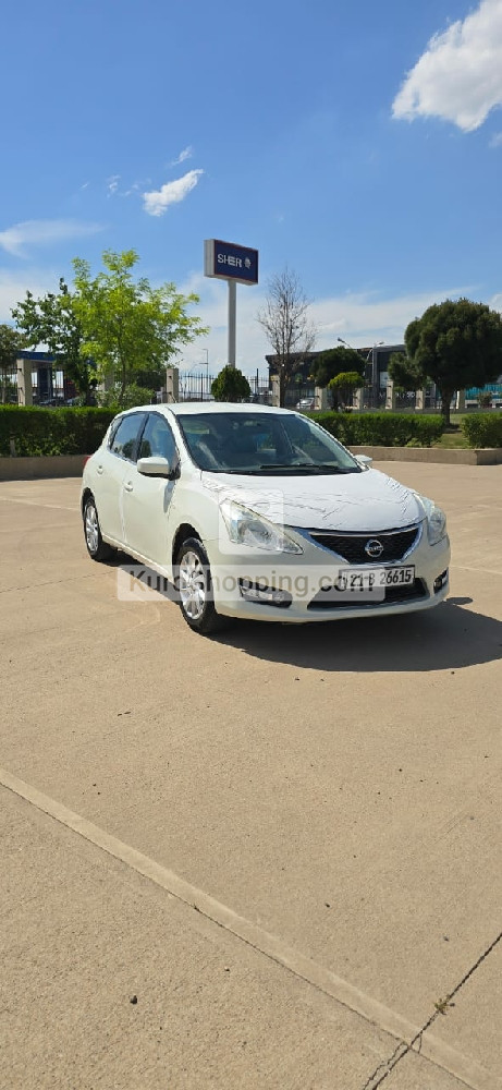 Nissan Tiida 2014