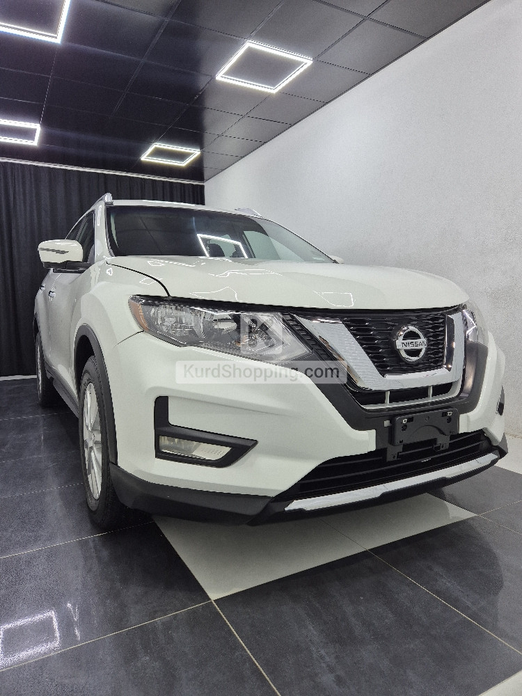 Nissan ڕۆج 2017