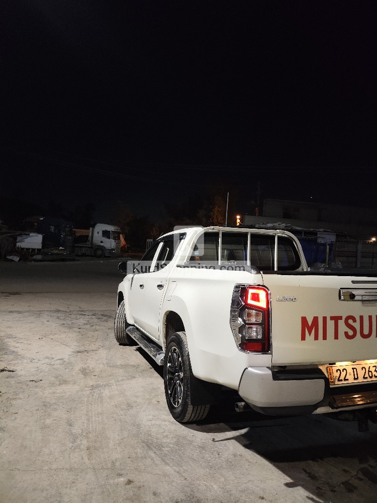 Mitsubishi L200 2022