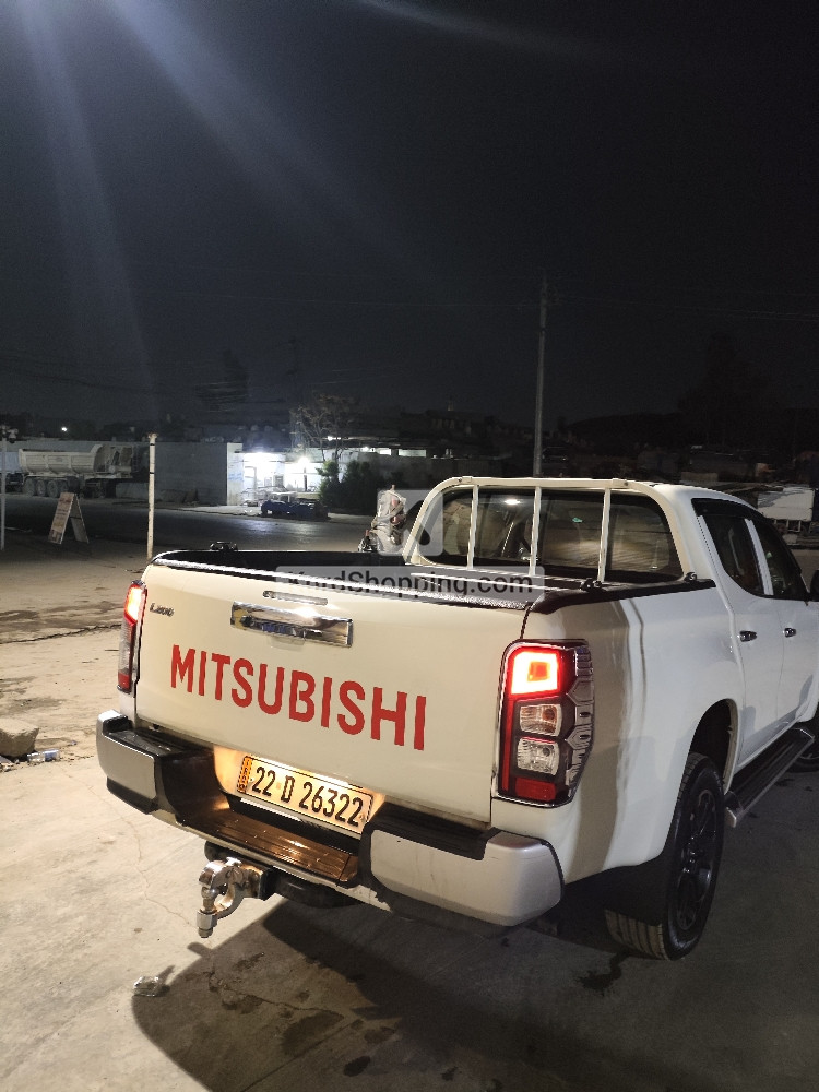Mitsubishi L200 2022