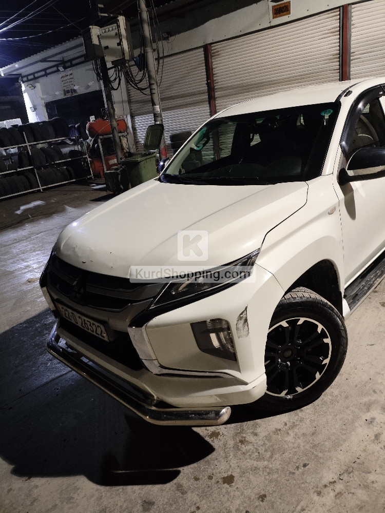 Mitsubishi L200 2022