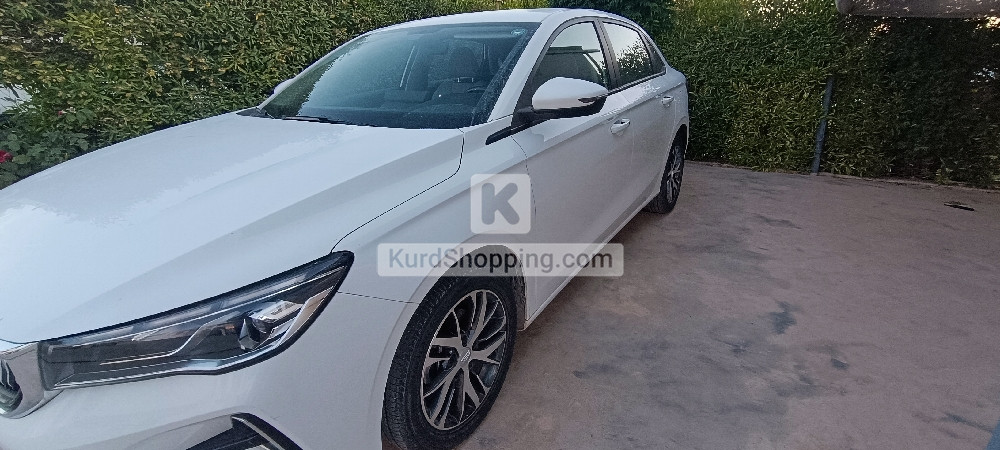 Geely Emgrand 2024