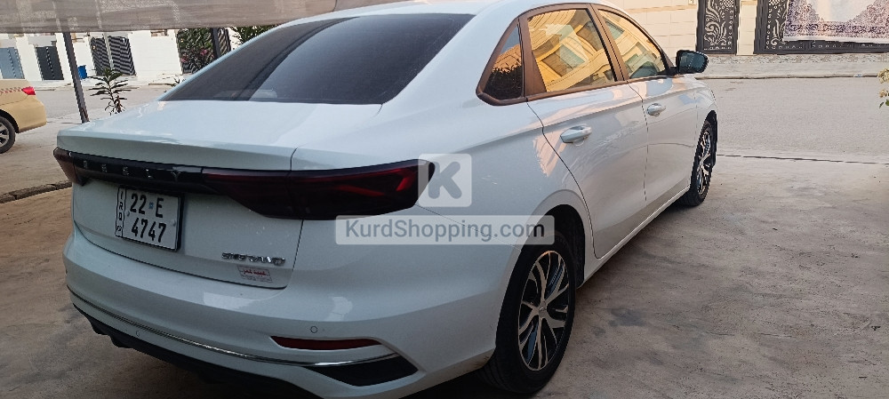 Geely Emgrand 2024