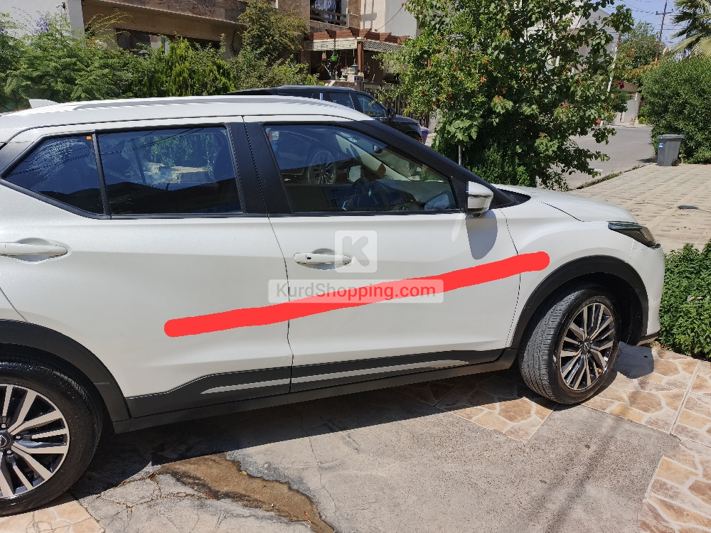 Nissan کیکس 2024