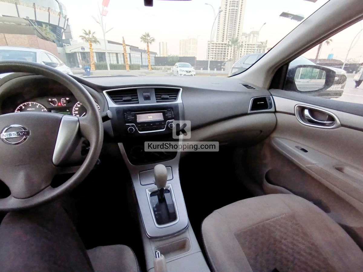 Nissan Sentra 2019