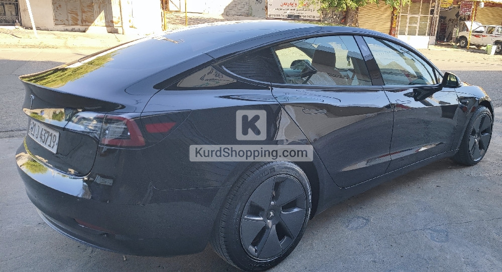 Tesla Model 3 2023