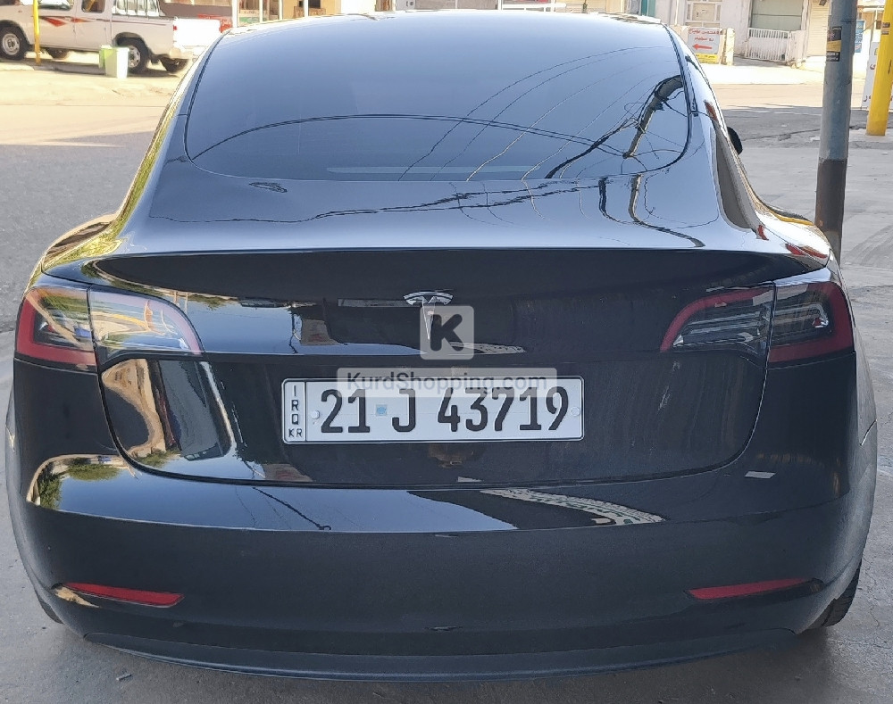 Tesla Model 3 2023