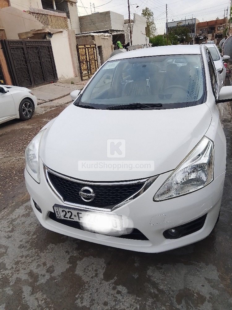Nissan Tiida 2014