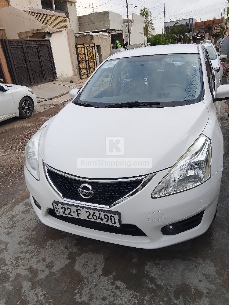 Nissan Tiida 2014