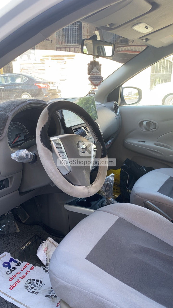Nissan Sunny 2025