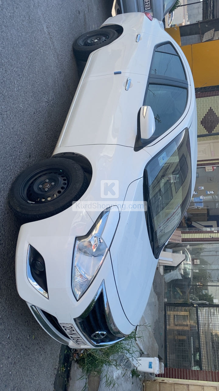 Nissan Sunny 2025