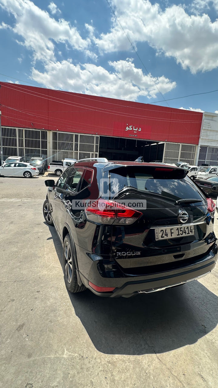 Nissan Rogue 2018