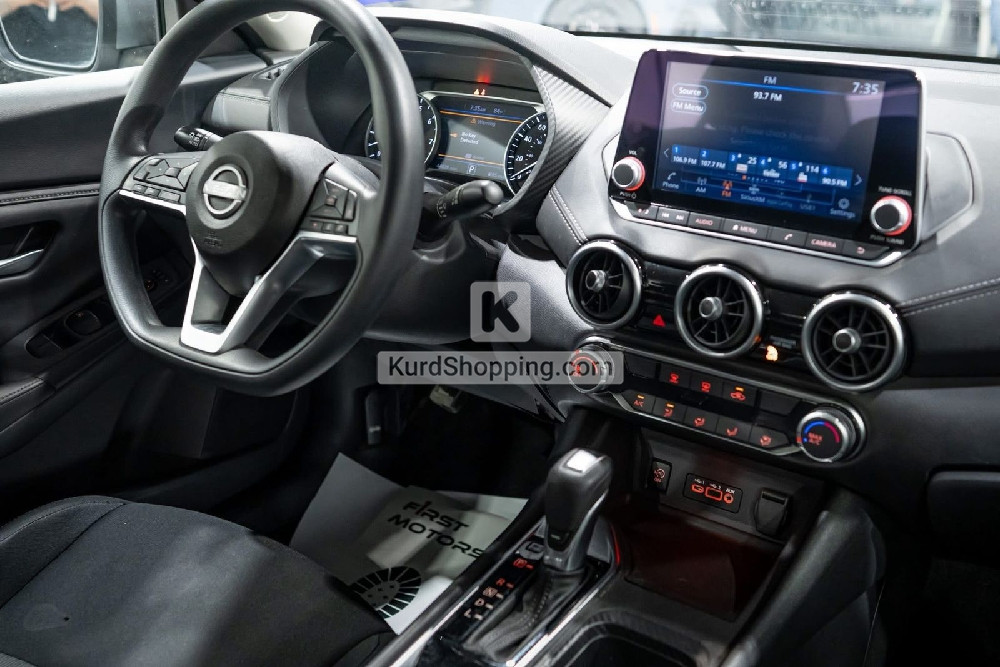 Nissan Sentra 2024