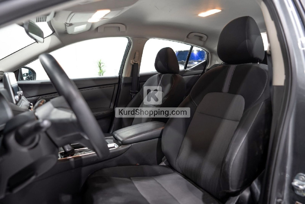 Nissan Sentra 2024