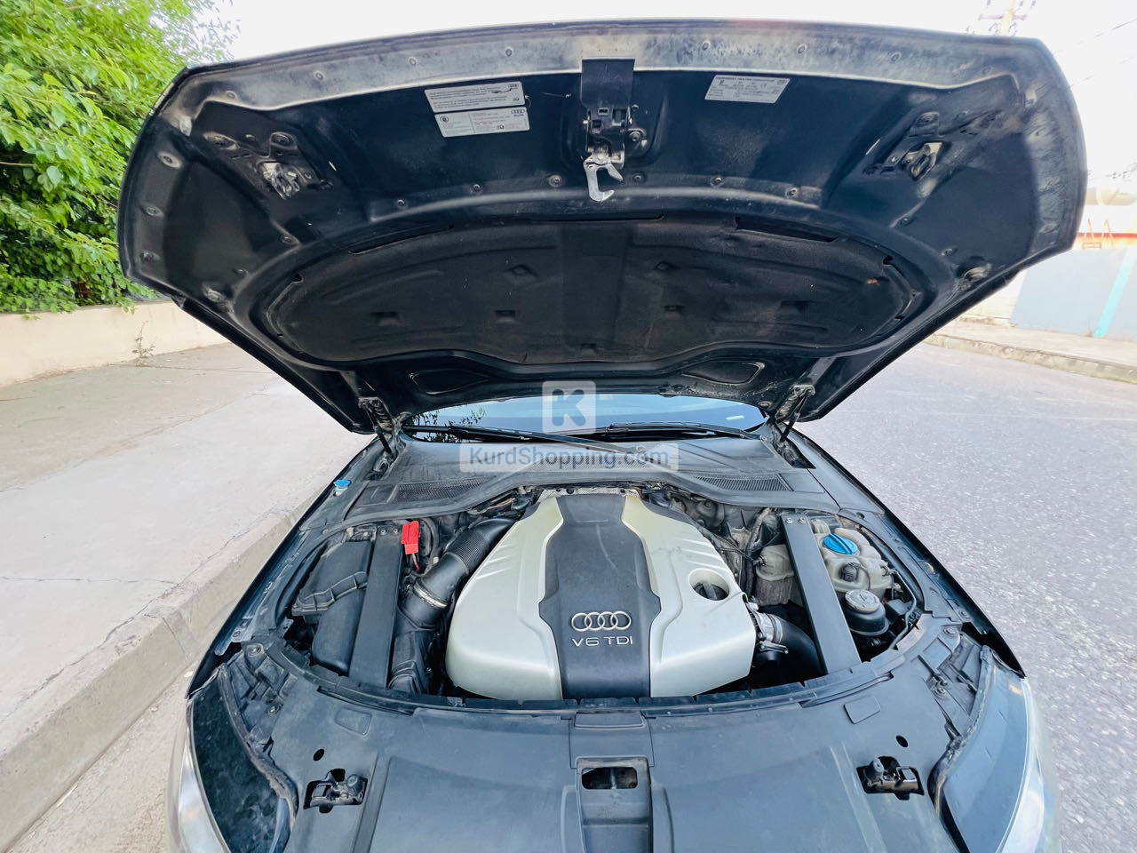Audi A8 2012