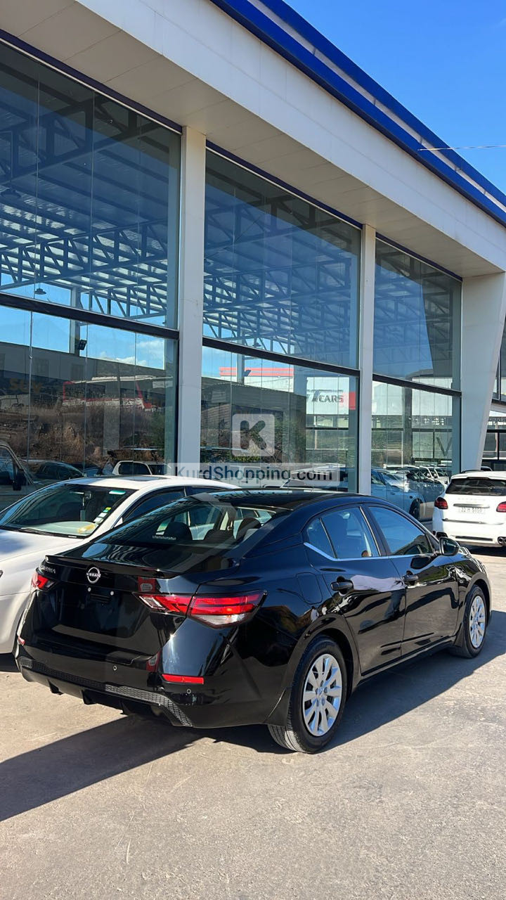Nissan Sentra 2024