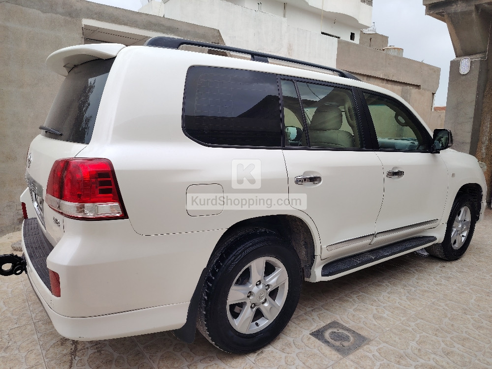 Toyota Landcruiser 2011