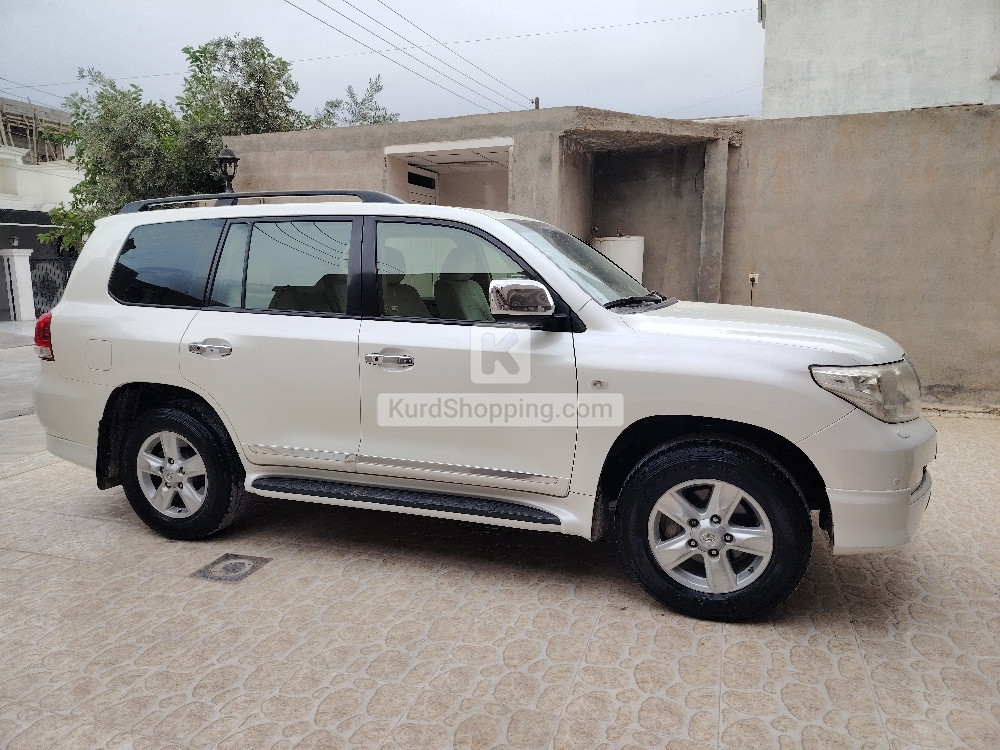Toyota Landcruiser 2011