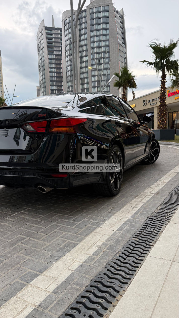 Nissan Altima 2024