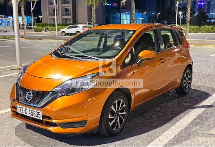 Nissan Versa 2019