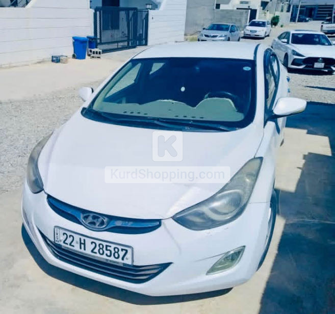 Hyundai Elantra 2013