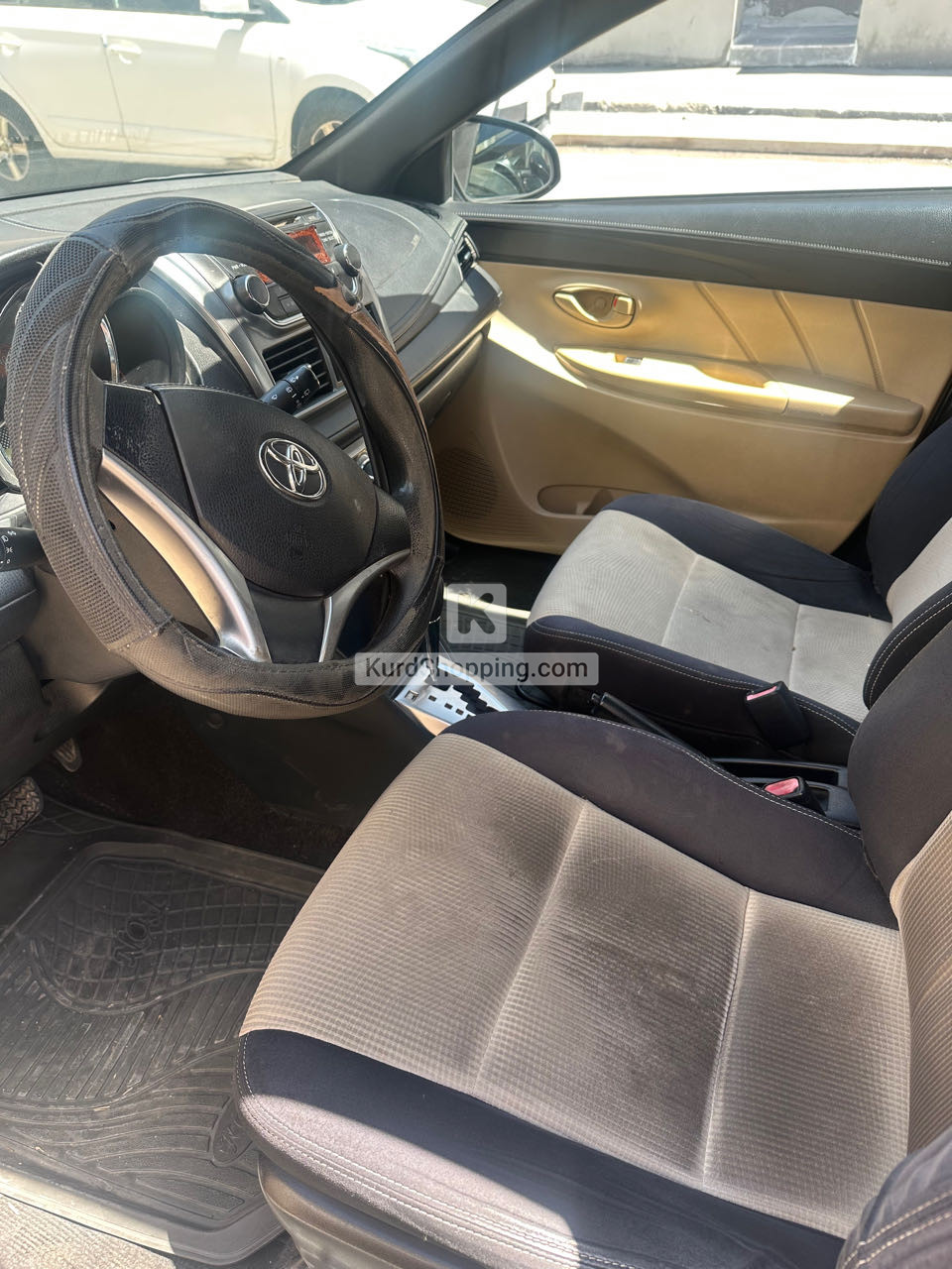 Toyota Yaris 2015
