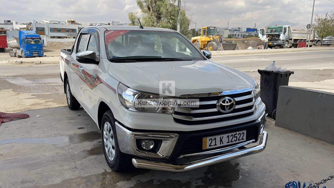 Toyota Hilux 2023