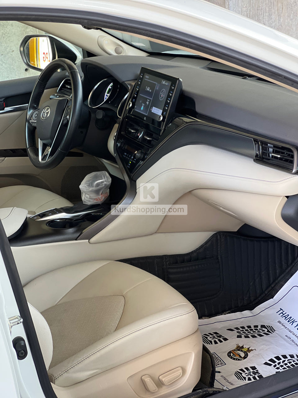Toyota Camry 2023