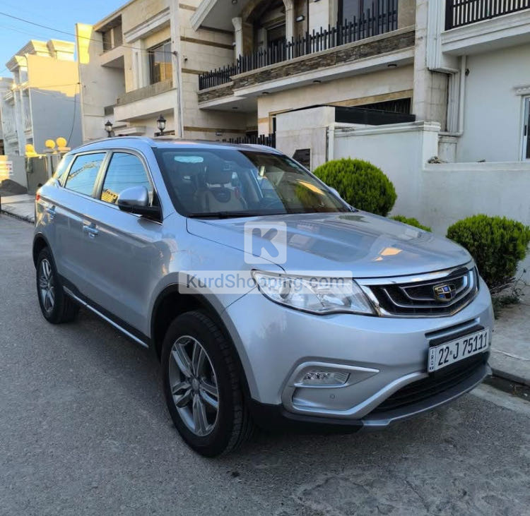 Geely Emgrand 2021