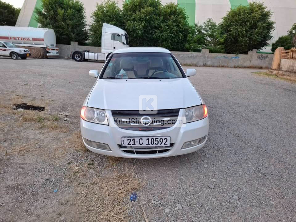Nissan Sunny 2010