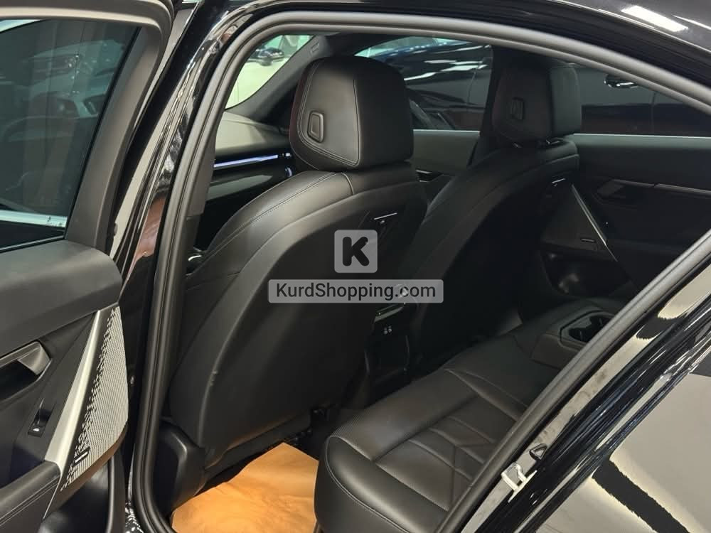 BMW 5 Series 2025